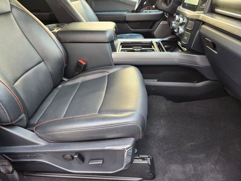 Used 2024 Ford F250 Lariat image 15