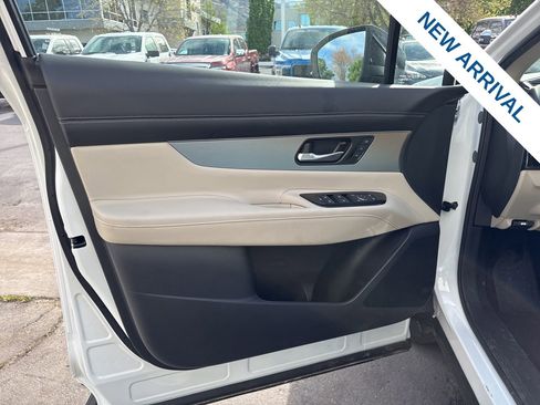 Used 2025 Nissan Murano SL AWD/4WD image 17