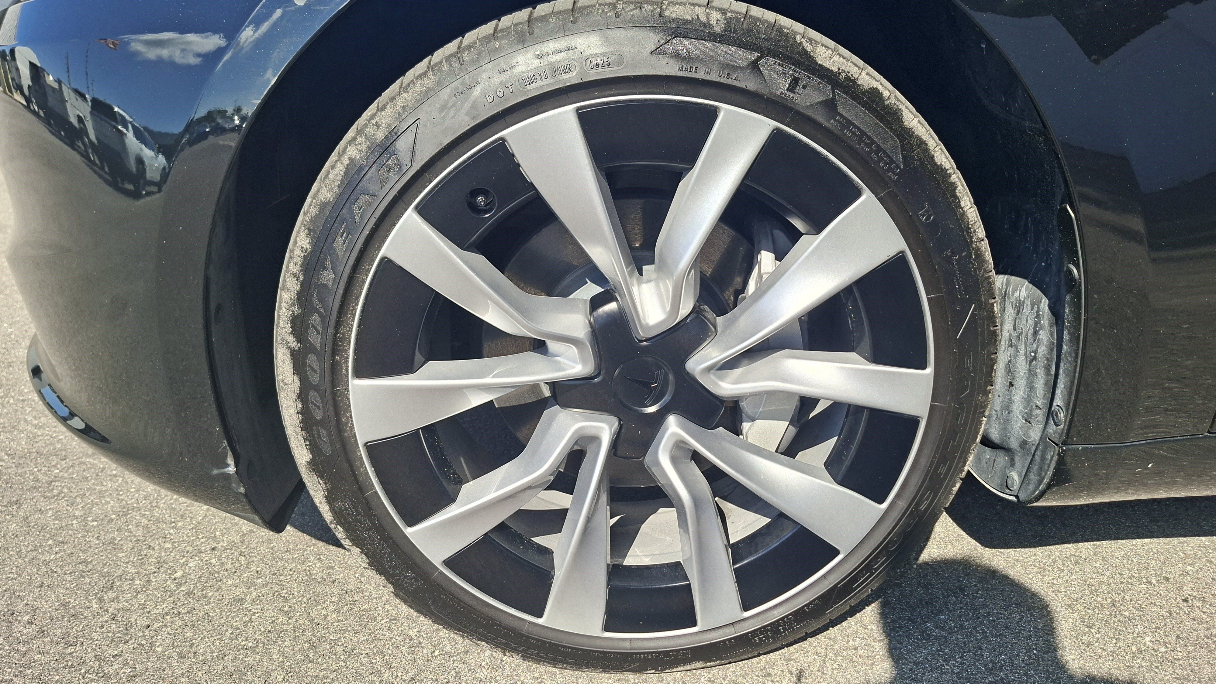 Used 2025 Tesla Model 3 Long Range RWD image 27