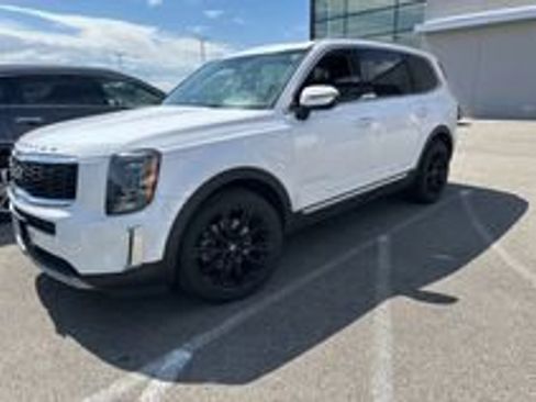 Used 2022 Kia Telluride EX image 1