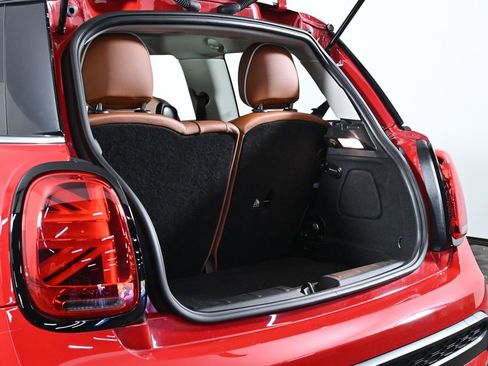 Certified 2024 MINI Cooper S image 30