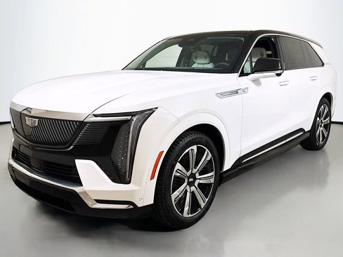 New 2025 Cadillac Escalade IQ Luxury 1 w/ Smart Trailering package image 1