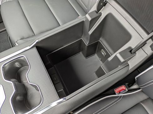 New 2026 GMC Sierra EV Elevation w/ LPO, Elevation Dark Package image 24