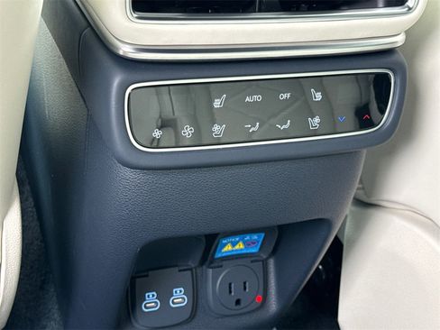 New 2026 Genesis GV80 3.5T Prestige image 23