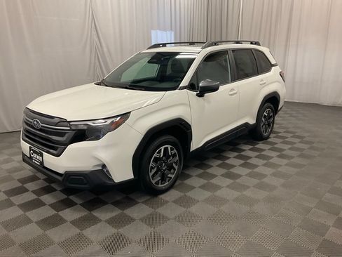 New 2026 Subaru Forester Premium AWD/4WD image 5