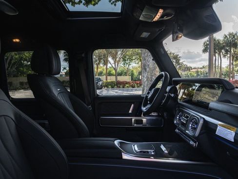 Used 2026 Mercedes-Benz G 63 AMG 4MATIC image 26