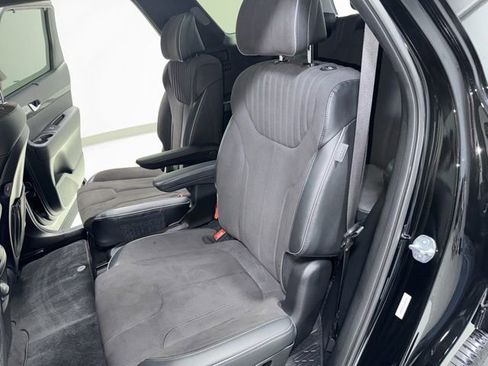 Used 2025 Hyundai Palisade Calligraphy image 24