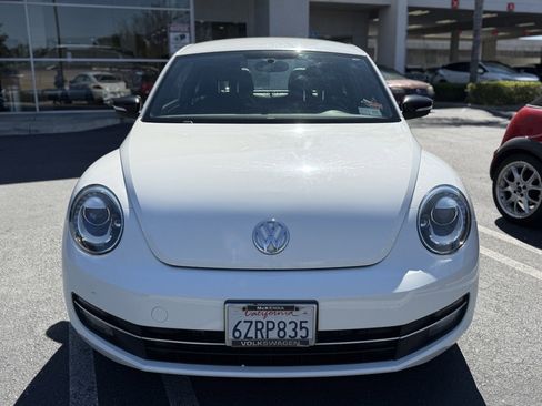 Used 2012 Volkswagen Beetle Turbo image 3
