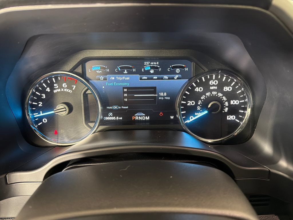 Used 2020 Ford F150 Lariat w/ Equipment Group 502A Luxury AWD/4WD image 12