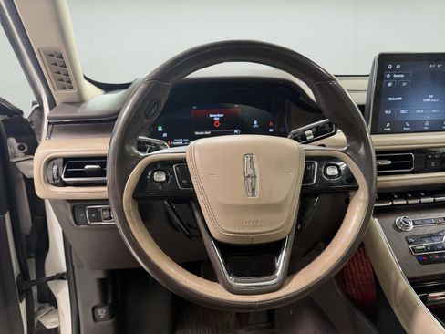 Used 2020 Lincoln Aviator Reserve w/ Equipment Group 202A AWD/4WD image 17