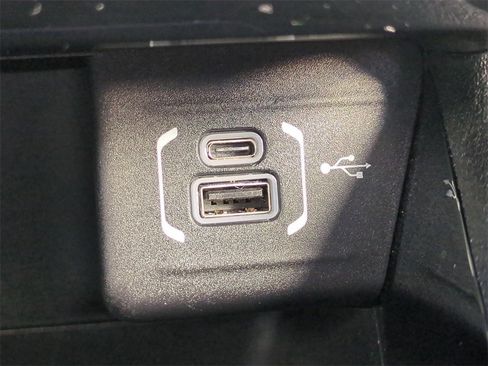 Certified 2023 Jeep Compass Limited w/ Elite Group image 22