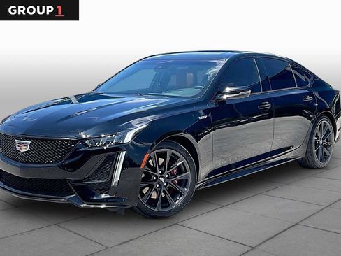 Used 2024 Cadillac CT5 V w/ Platinum Package RWD image 1