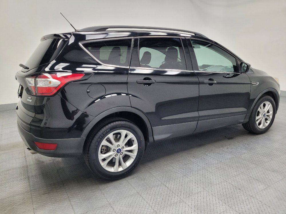Used 2018 Ford Escape SE FWD image 10