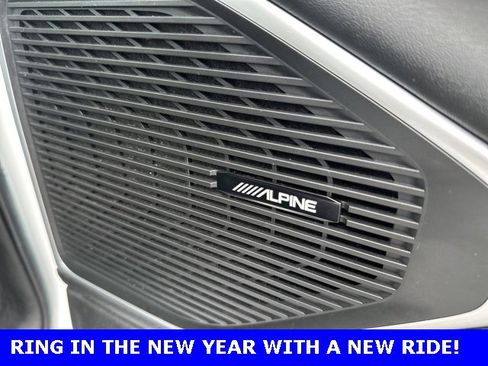 Used 2024 Jeep Wagoneer L Series II image 21