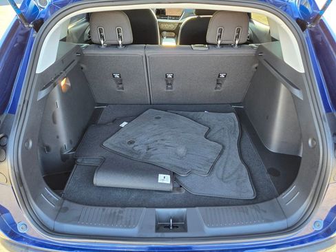 Used 2024 Chevrolet Trax LS w/ LS Convenience Package image 12