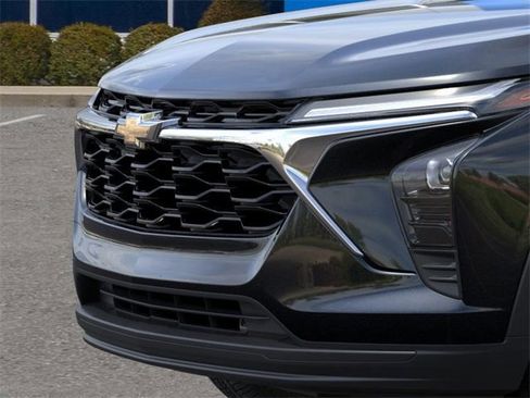 New 2026 Chevrolet Trax LS image 13