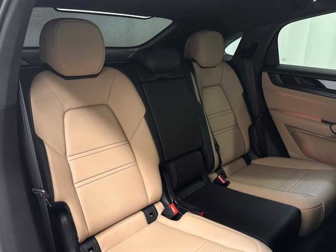 Used 2025 Porsche Cayenne GTS image 22