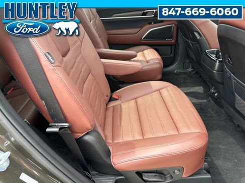 Used 2024 Kia Telluride SX Prestige AWD/4WD image 10