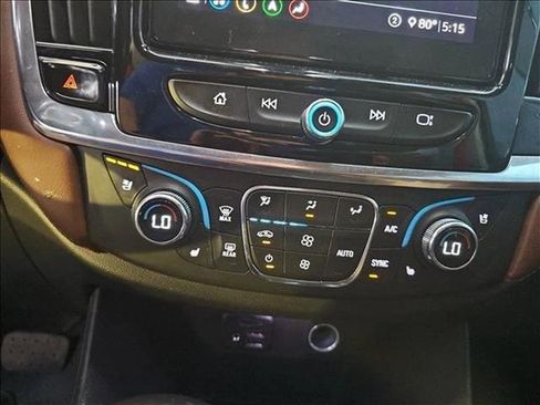 Used 2021 Chevrolet Traverse High Country image 20