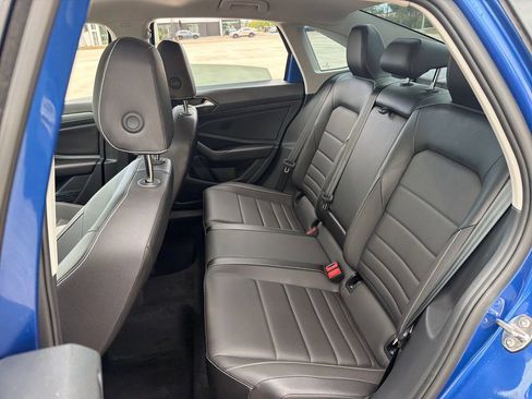 Certified 2024 Volkswagen Jetta SE w/ Panoramic Sunroof Package FWD image 22