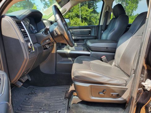 Used 2017 RAM 1500 Sport w/ Quick Order Package 26Q Night AWD/4WD image 21