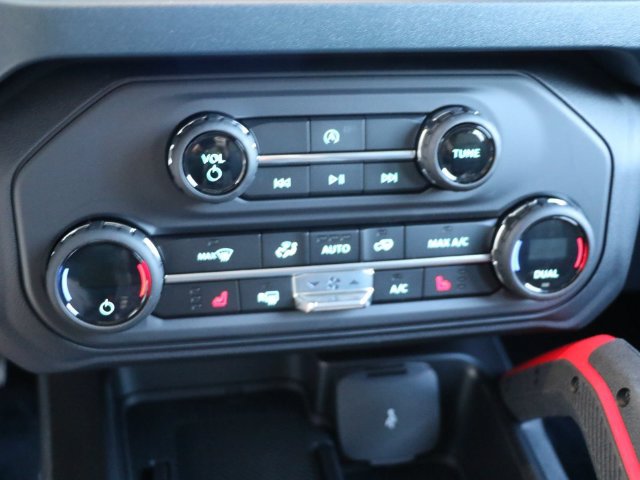 New 2026 Ford Bronco Heritage Edition AWD/4WD image 23