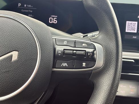 Used 2025 Kia K5 LXS image 33