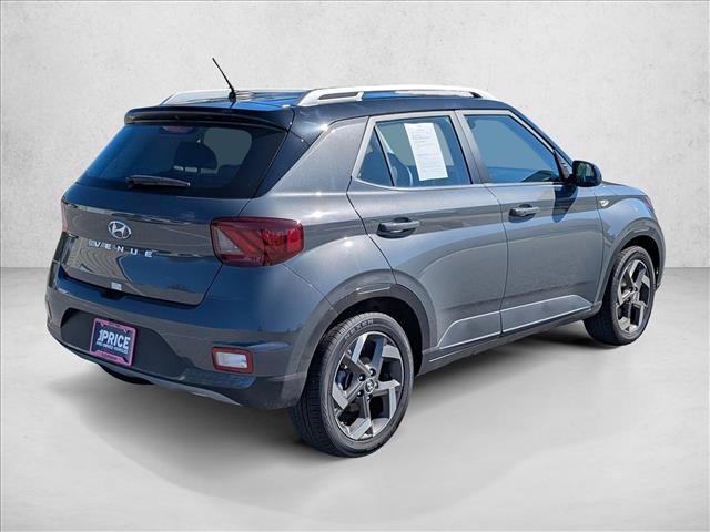 Certified 2025 Hyundai Venue Limited FWD image 5