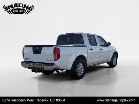 Used 2019 Nissan Frontier SV image 5