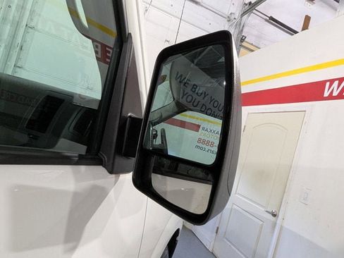 Used 2021 Nissan NV 2500 S image 39