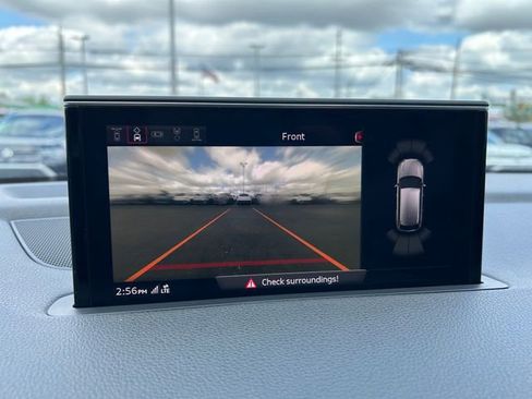 Used 2018 Audi Q7 3.0T Prestige w/ Prestige Package AWD/4WD image 12