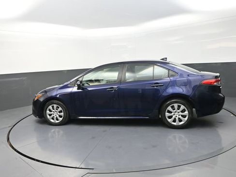 Used 2024 Toyota Corolla LE image 49