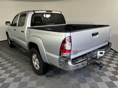 Used 2010 Toyota Tacoma PreRunner RWD image 7
