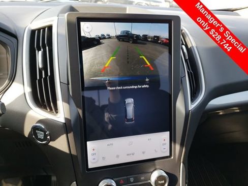 Used 2024 Ford Edge SEL w/ Convenience Package AWD/4WD image 22