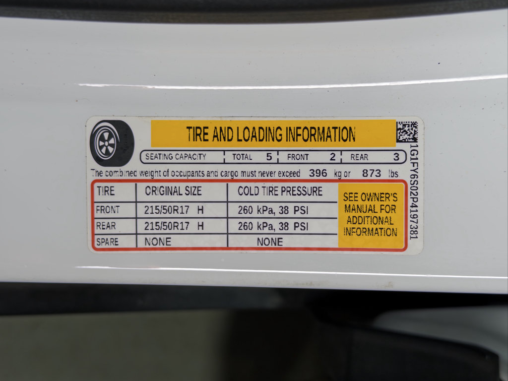 Used 2023 Chevrolet Bolt EUV LT FWD image 27