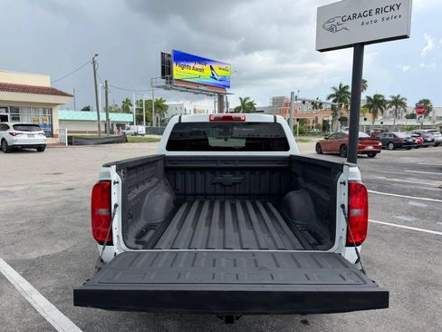 Used 2019 Chevrolet Colorado W/T w/ WT Convenience Package RWD image 25