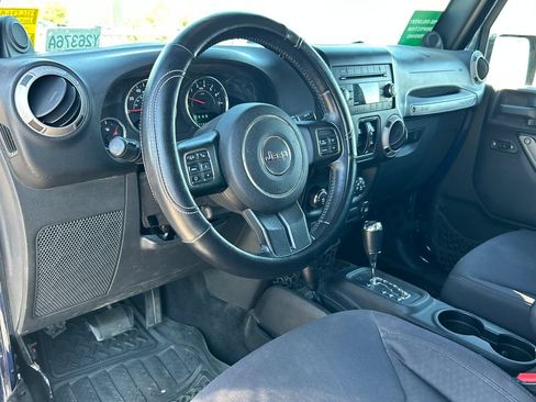 Used 2013 Jeep Wrangler Unlimited Sport AWD/4WD image 7