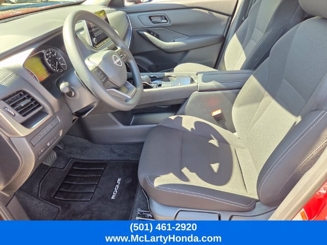 Used 2026 Nissan Rogue S FWD image 11