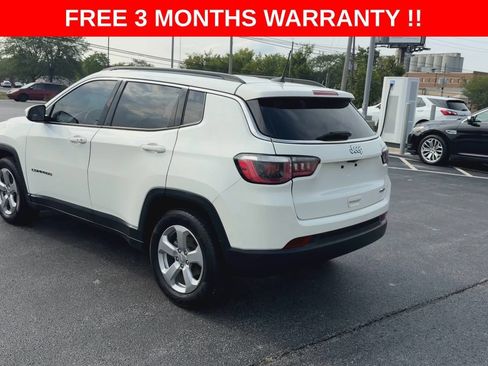 Used 2019 Jeep Compass Latitude w/ Popular Equipment Group FWD image 6