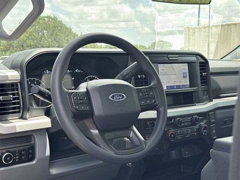 New 2025 Ford F350 XLT w/ FX4 Off-Road Package image 10