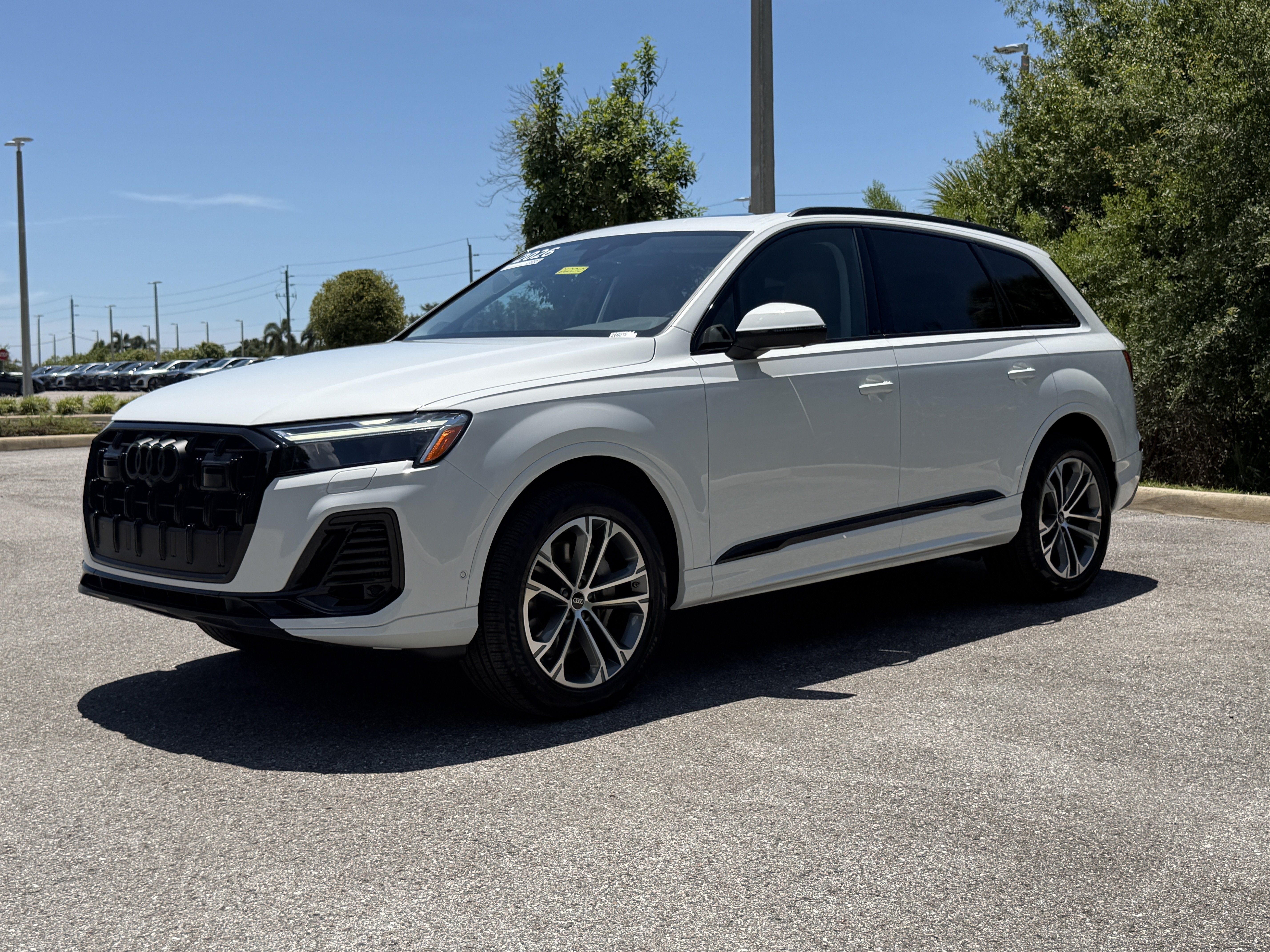 Certified 2026 Audi Q7 3.0T Premium w/ Convenience Plus Package AWD/4WD image 9