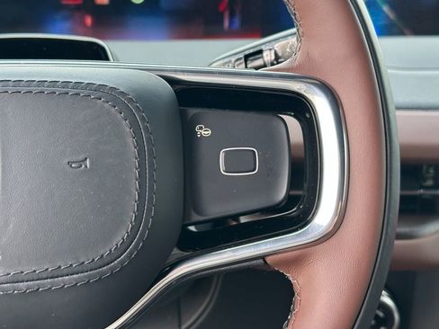 New 2026 Lincoln Navigator Reserve AWD/4WD image 11