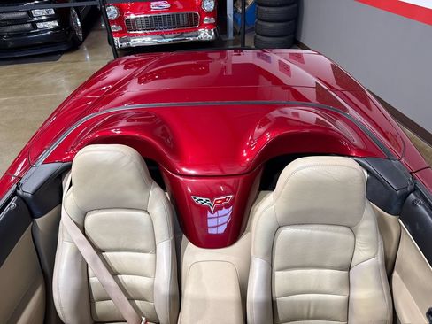 Used 2008 Chevrolet Corvette Convertible w/ Preferred Equipment Group RWD image 83