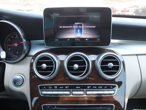 Used 2018 Mercedes-Benz C 300 4MATIC Sedan image 24