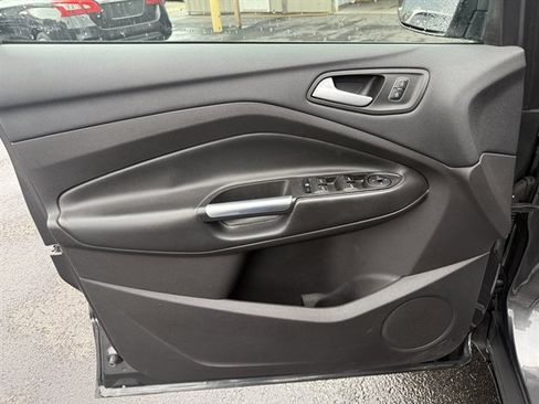 Used 2018 Ford Escape SEL image 8