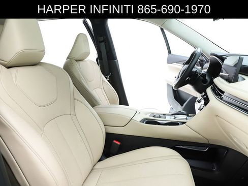 Used 2023 INFINITI QX60 Sensory w/ Vision Package AWD/4WD image 36