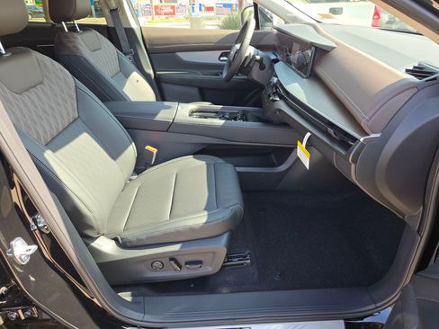 New 2026 Nissan Murano Platinum image 21