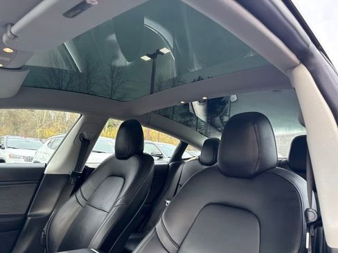 Used 2018 Tesla Model 3 Long Range image 26