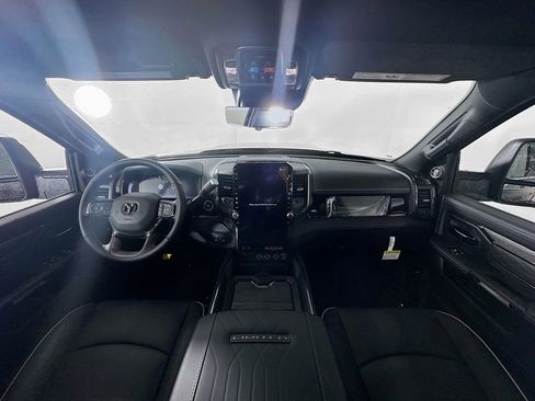 New 2026 RAM 2500 Limited image 9