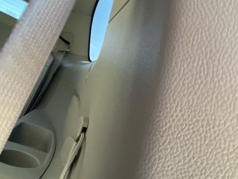 Used 2017 Buick Enclave Premium w/ Enclave Sport Touring Edition image 27